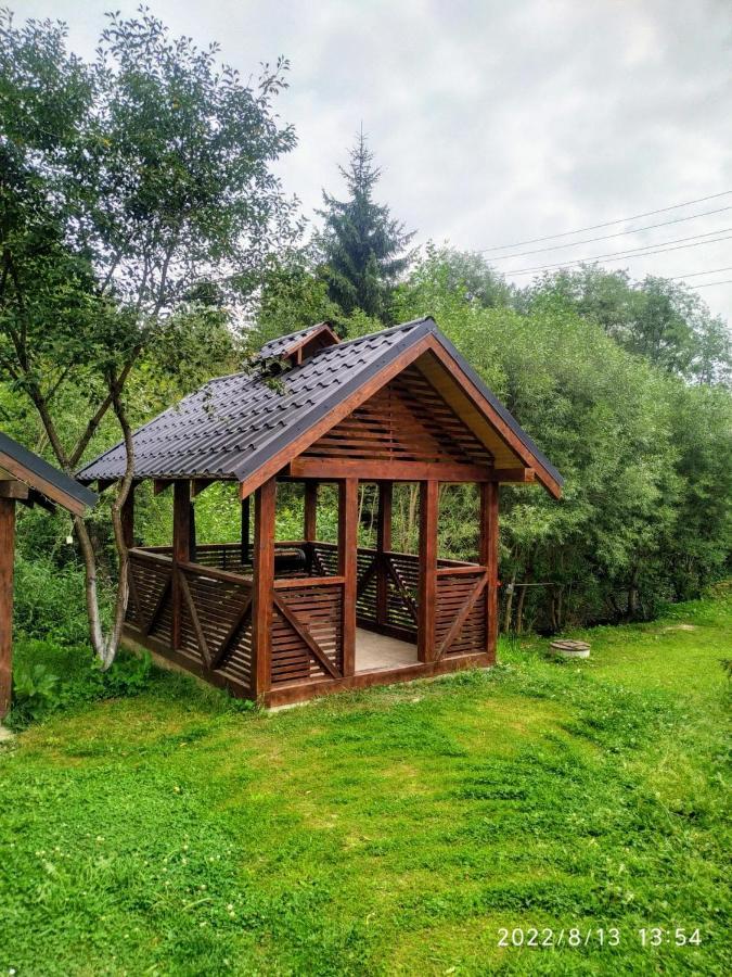 Відпочинковий Комплекс "Alpha Plus" ยาบลูนิตซา ภายนอก รูปภาพ